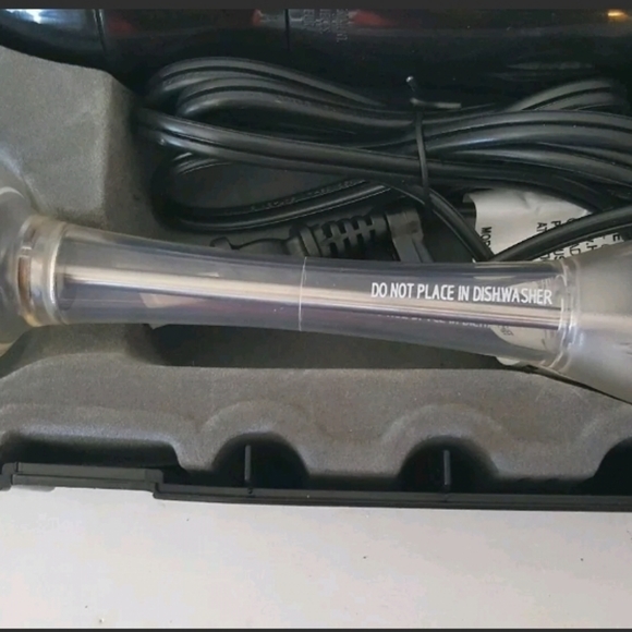 Hamilton Beach HB06 Black Emersion Hand Blender & Whisk With Case - Picture 3 of 6